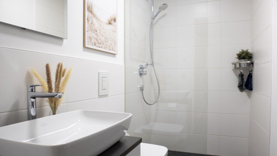 Bad mit Dusche Etagenwohnung Hamburg